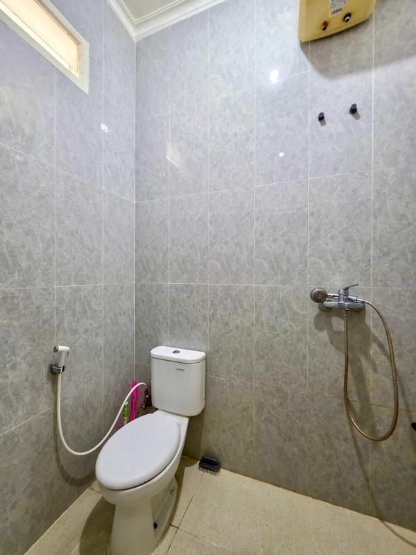 Rumah Bagus, Nyaman dan Asri, Lokasi strategis di Bintaro