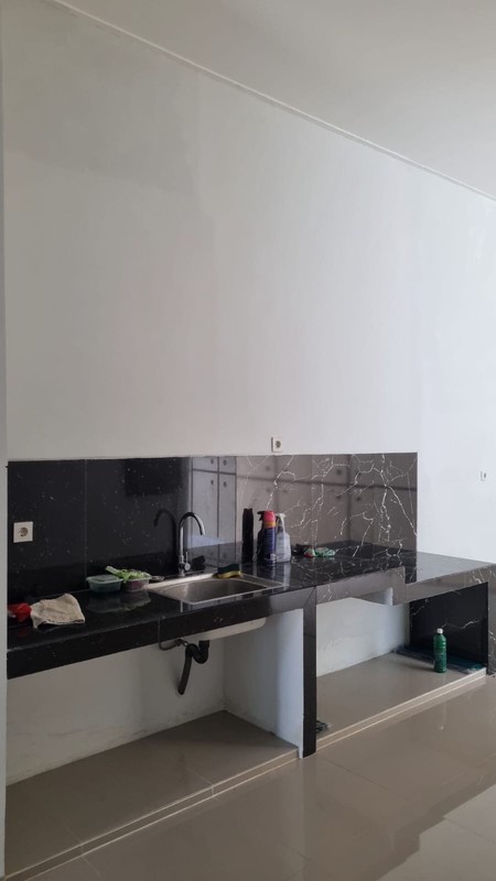 Disewakan Rumah Nyaman di Bintaro Jaya - Strategis, Siap Huni, Full AC & Water Heater