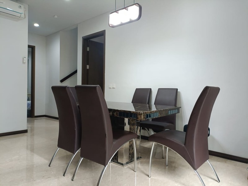 Hot Rent. Rumah mewah Zora Keia, BSD