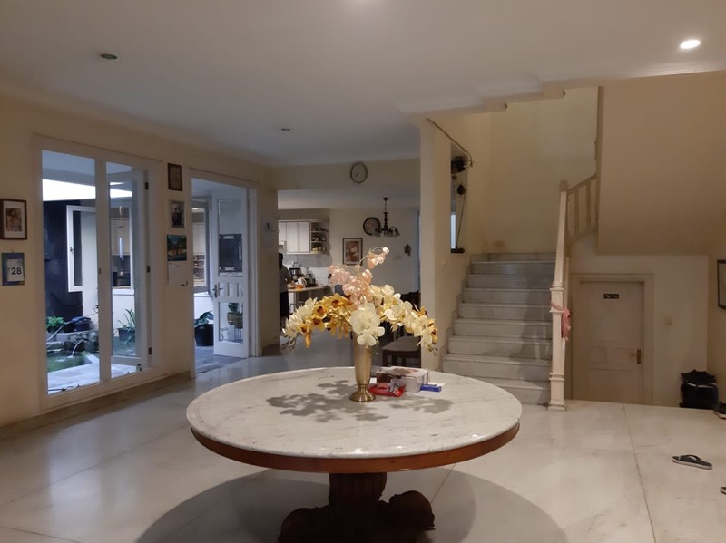 Rare Item! Rumah Hoek 867m2 di Pesanggrahan Jaksel Jual Cepat Harga NJOP .