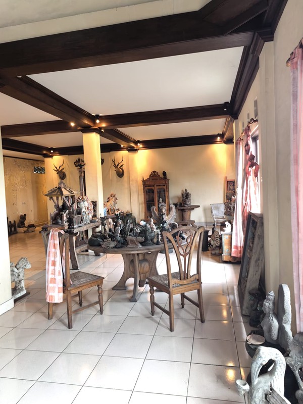 House Shop Freehold Batu Bulan Bali