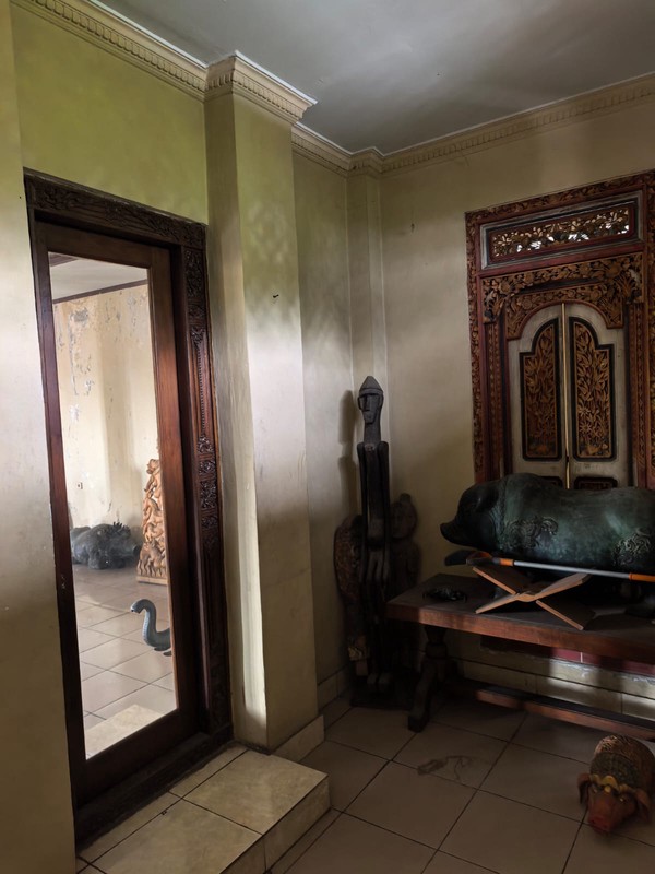 House Shop Freehold Batu Bulan Bali