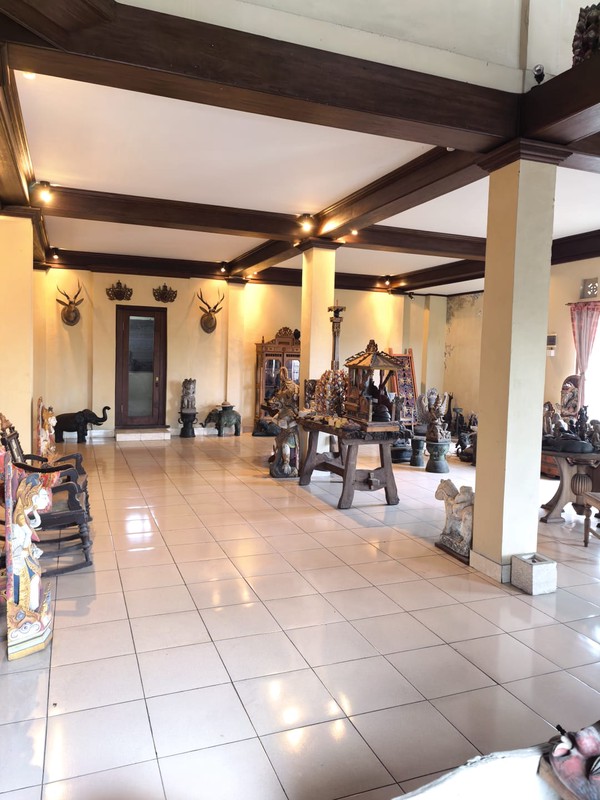 House Shop Freehold Batu Bulan Bali