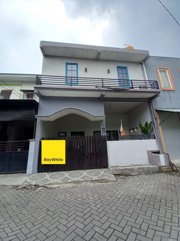 Rumah 2 Lantai SHM Sentra Point Timur UPN Surabaya