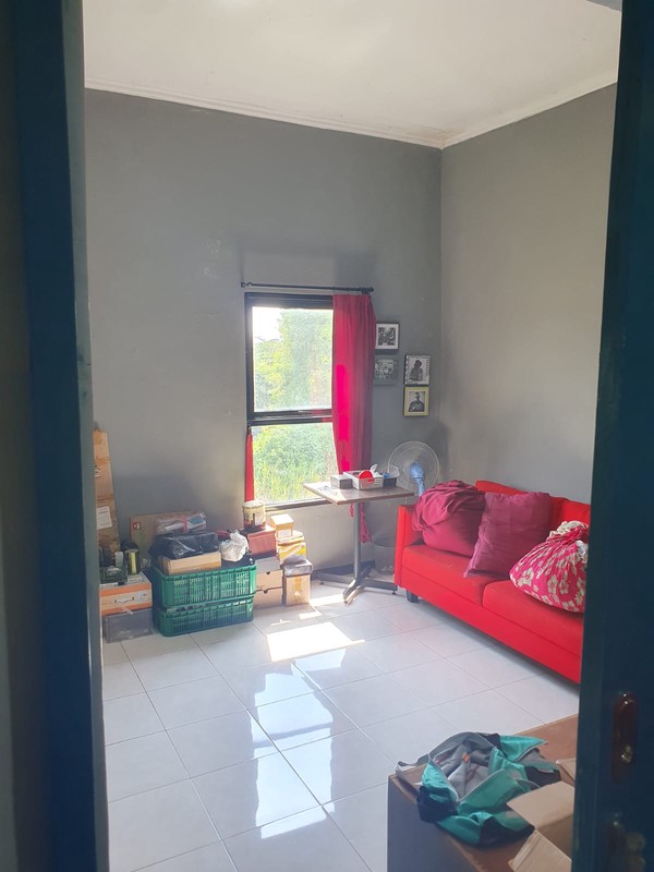 Rumah 2 Lantai SHM Sentra Point Timur UPN Surabaya