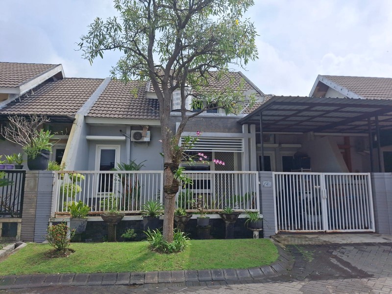 Rumah SHM Tropical Residence Pondok Chandra Siap Huni