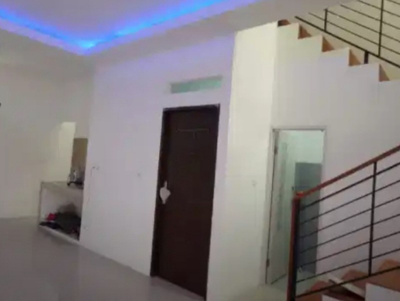 Rumah Minimalis 2 Lantai, Dalam Cluster di Gunung Sindur