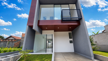 Lebak bulus cirendeu rumah asik 3 lantai modern tropical