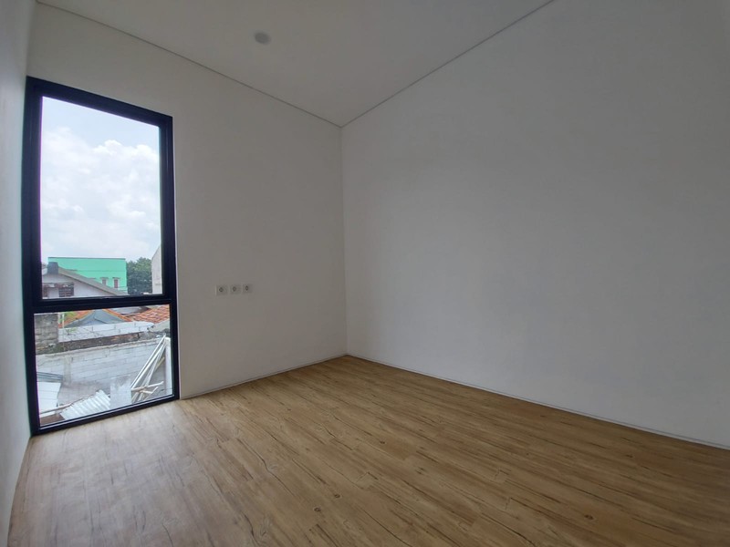 Lebak bulus cirendeu rumah asik 3 lantai modern tropical