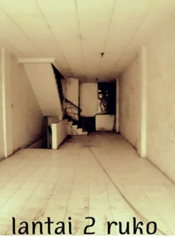 Ruko 3 lantai cocok untuk usaha, maupun kantor, akses pingir jalan Raya Serpong.