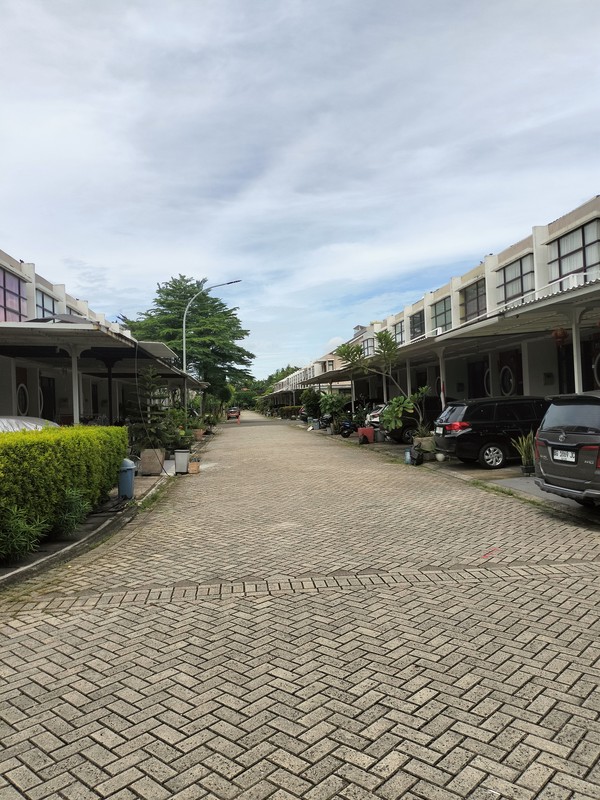 Rumah Siap Huni di Cluster East Asia Green Lake City!