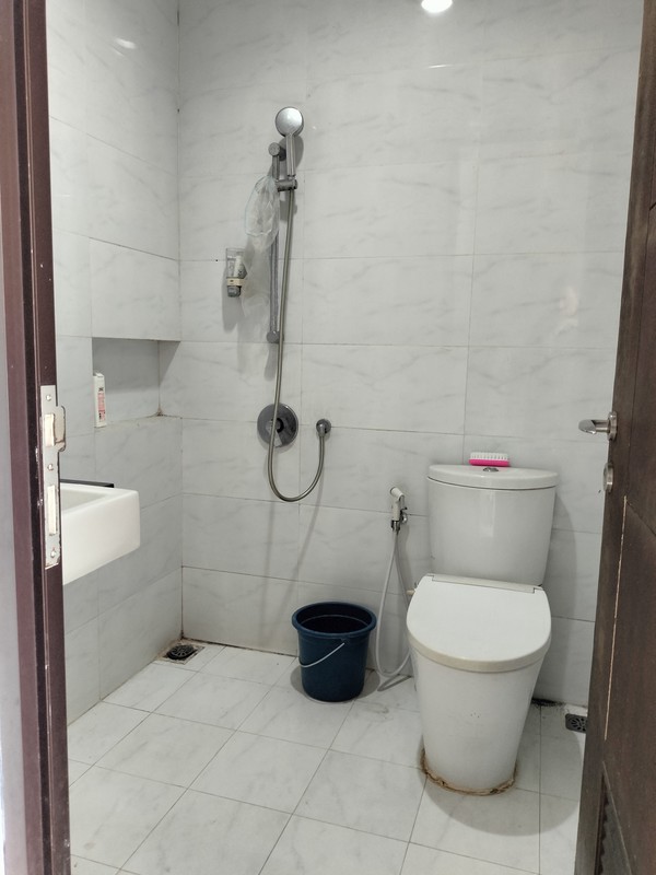 Rumah Siap Huni di Cluster East Asia Green Lake City!