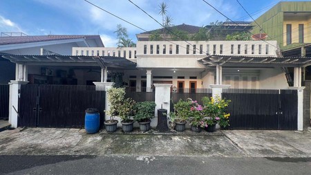 Rumah 2 Lantai Nyaman di Ciledug - Luas 212 m², 3 KT, SHM, Harga Nego!
