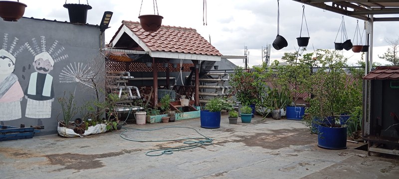 Rumah 2 Lantai + Rooftop Luas di Condet - Dekat Sekolah Internasional, Tol JORR & Terminal Kampung Rambutan