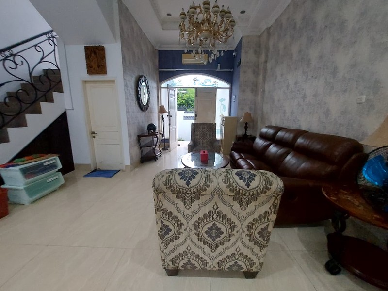 Disewakan Rumah Mewah Fully Furnished Siap Huni di M Kahfi 1, Jagakarsa