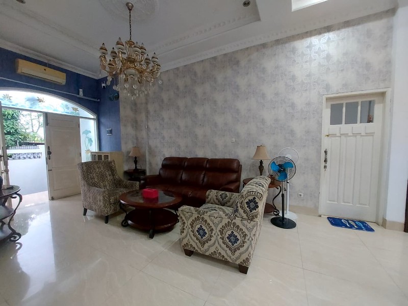Disewakan Rumah Mewah Fully Furnished Siap Huni di M Kahfi 1, Jagakarsa