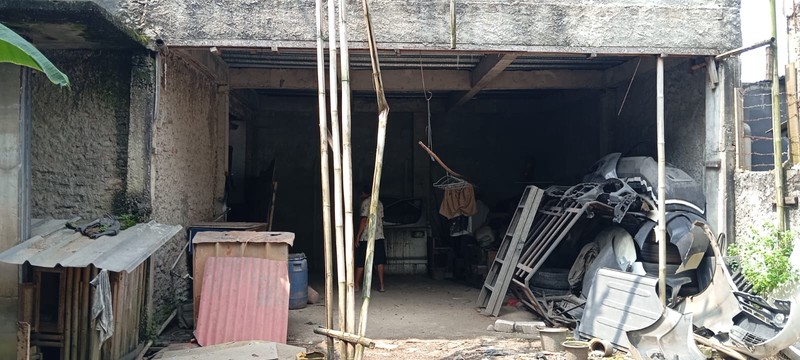 Bengkel Komersial Strategis di Pinggir Jalan Raya - Dekat Kota Wisata Ciangsana