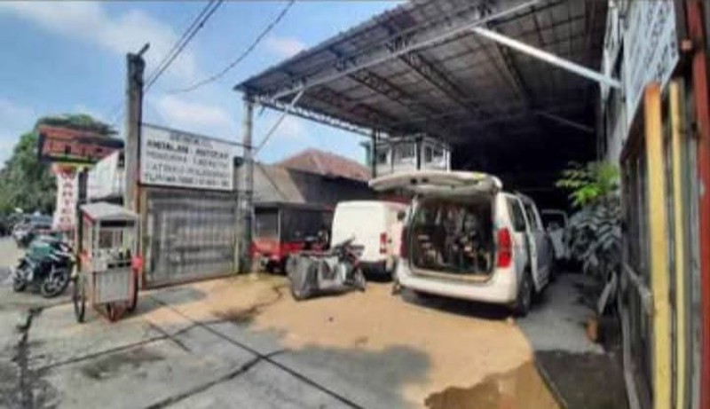Bengkel Komersial Strategis di Pinggir Jalan Raya - Dekat Kota Wisata Ciangsana