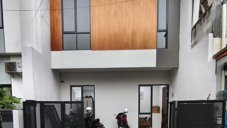 Rumah baru di Nusa Loka BSD