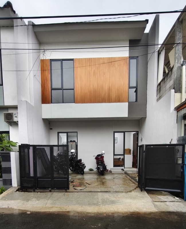 Rumah baru di Nusa Loka BSD