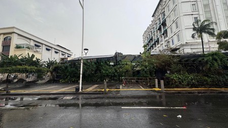 Rumah Pinggir Jalan Kemang Raya Strategis Komersil Sangat Langka