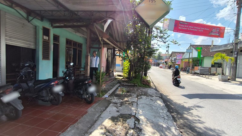 Peluang Passive Income Rumah Induk + Kost 6 Kamar Dekat Kampus UMY & Alma Ata Lokasi Strategis di Tamantirto, Kasihan, Bantul