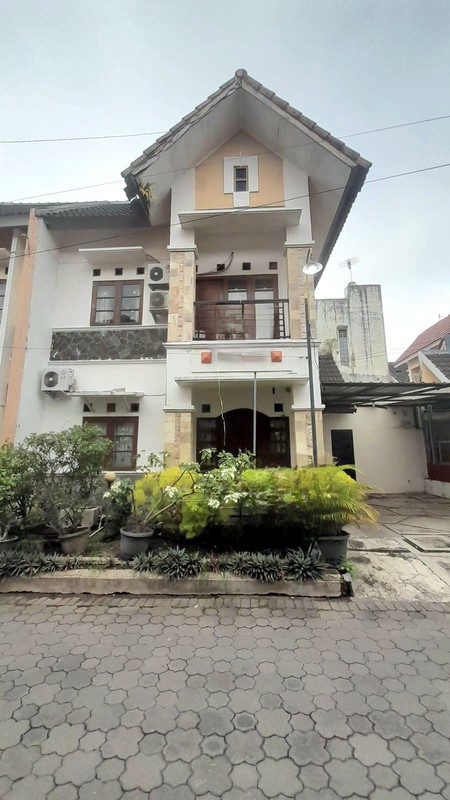 Rumah Furnish 2 Lantai dalam Perumahan Taman Kuantan - Sendangadi Mlati Sleman 