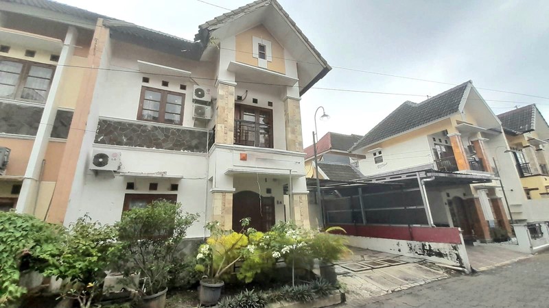 Rumah Furnish 2 Lantai dalam Perumahan Taman Kuantan - Sendangadi Mlati Sleman 