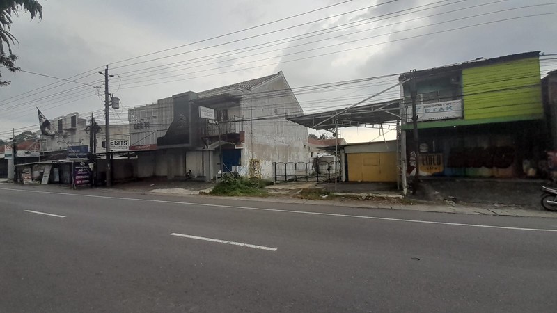 Disewakan Ruang Usaha Lokasi Strategis di Jalan Solo-Yogya, Kalasan Sleman 