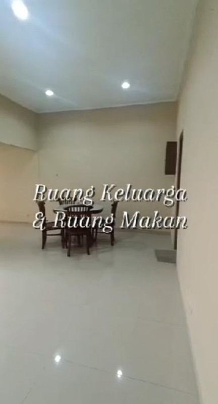 Disewakan Rumah 1.5 Lantai Alam Galaxy Sambikerep Surabaya Barat