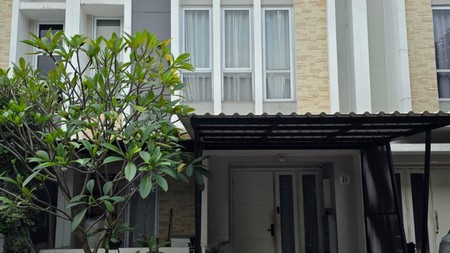 Dijual rumah cluster minimalis di Summarecon Serpong