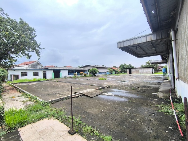 GUDANG DI LOKASI STRATEGIS DI SUKARAYA CIKARANG UTARA DEKAT DENGAN BERBAGAI FASILITAS PUBLIK