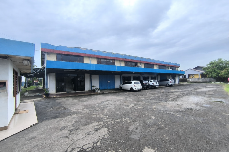 GUDANG DI LOKASI STRATEGIS DI SUKARAYA CIKARANG UTARA DEKAT DENGAN BERBAGAI FASILITAS PUBLIK