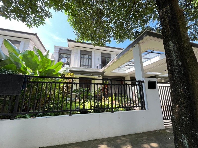 Rumah Lux  EdenHaus Tanjung Mas Raya Jakarta Selatan, Cluster Eksklusif