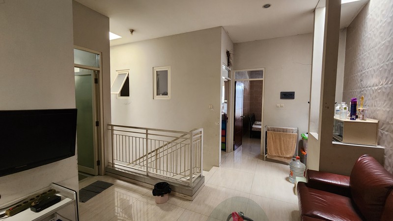 Dijual - Rumah Tengah Kota Surabaya Jalan Adas Krembangan Surabaya