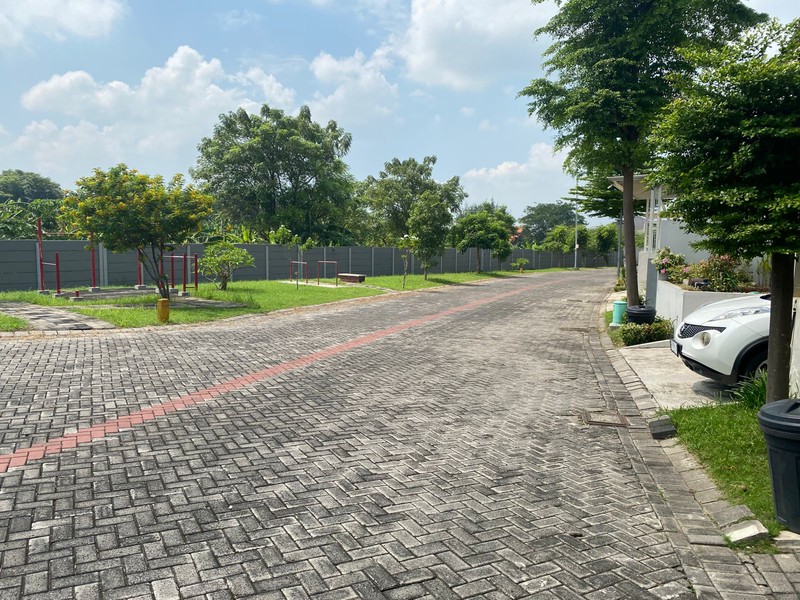 Di Jual - Rumah Green Land Residence Cluster The Armaya, Menganti Gresik