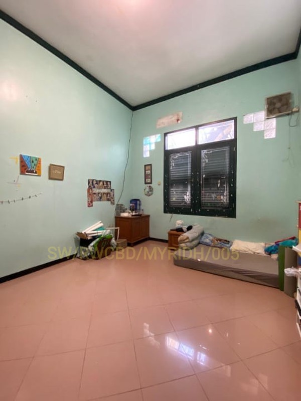 Dijual - Rumah Luas, Ekonomis, Strategis di Manyar Surabaya Timur Dekat Untag, Nginden, MERR, Kertajaya