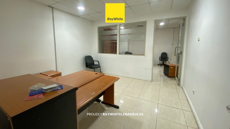 Disewakan Kantor Premium di Jl. Wijaya, Kebayoran Baru - Lokasi Strategis dengan Pilihan Bare atau Furnished, Fasilitas Lengkap
