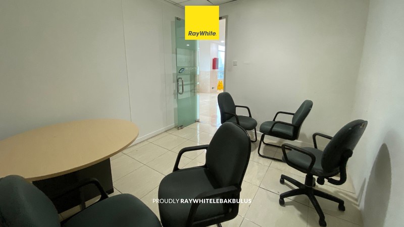 Disewakan Kantor Premium di Jl. Wijaya, Kebayoran Baru - Lokasi Strategis dengan Pilihan Bare atau Furnished, Fasilitas Lengkap