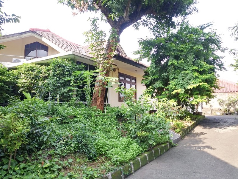 Rumah Bagus Di Jl Diesel Lebak Bulus Jakarta Selatan