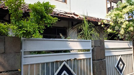 Rumah Bagus Di Jl Bendi Raya Kebayoran Lama Jakarta Selatan