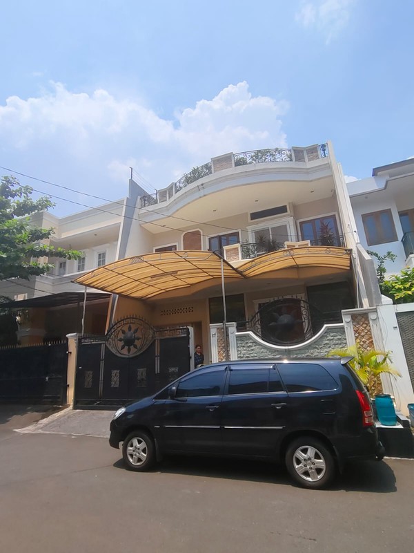 Rumah Bagus Di Perum Ancol Timur, Jl Pantai Sanur Jakarta Utara