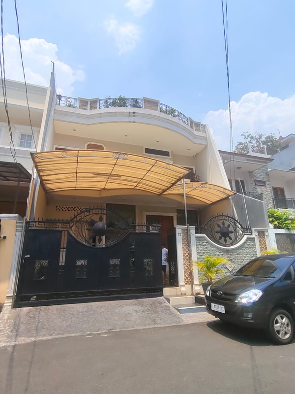 Rumah Bagus Di Perum Ancol Timur, Jl Pantai Sanur Jakarta Utara