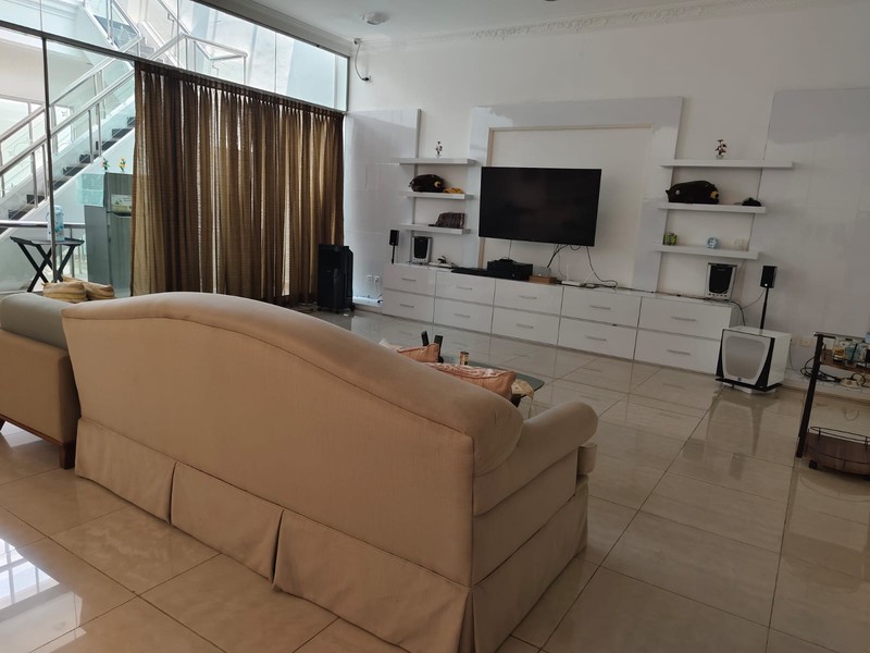 Rumah Bagus Di Perum Ancol Timur, Jl Pantai Sanur Jakarta Utara