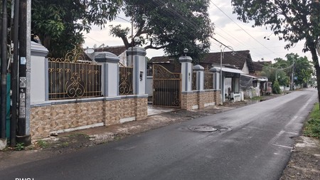 Rumah Mewah & Luas di Panggungharjo, Sewon, Bantul Ideal untuk Hunian Besar atau Guest House Eksklusif
