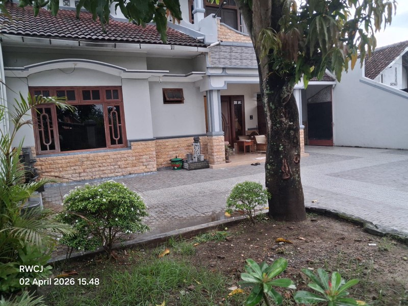Rumah Mewah & Luas di Panggungharjo, Sewon, Bantul Ideal untuk Hunian Besar atau Guest House Eksklusif