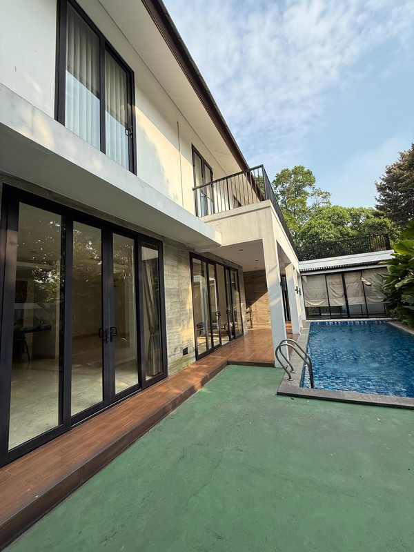 Rumah Bagus Di Mutiara Kemang Jakarta Selatan