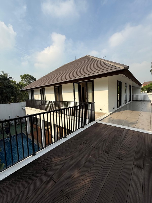 Rumah Bagus Di Mutiara Kemang Jakarta Selatan