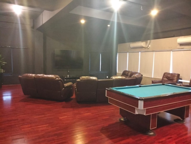 DIJUAL -  GEDUNG & GUDANG DI NOL JALAN RAYA TANDES (d/h Jl. Tanjungsari ) SURABAYA