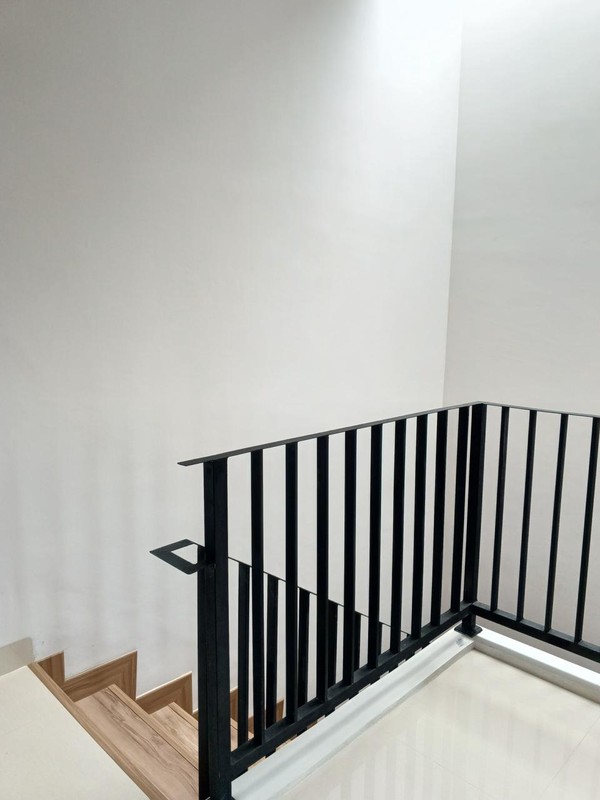 Rumah Bagus Di Nusa Loka, Jl Yapen BSD Tangerang Selatan